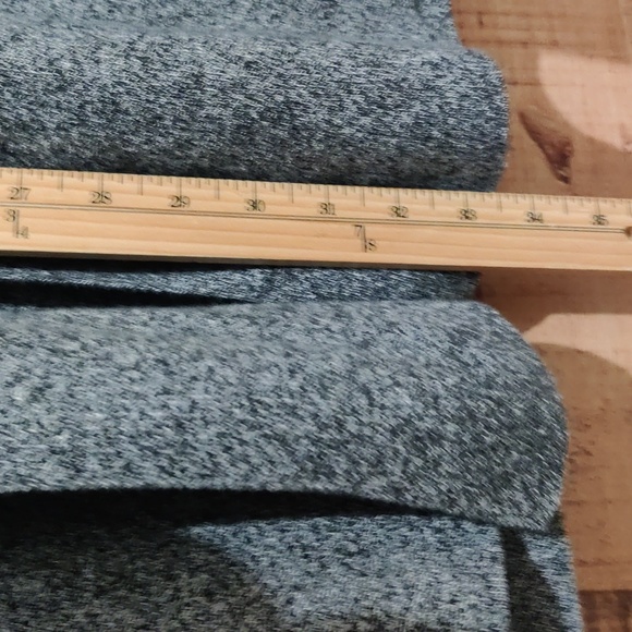 Alison Sheri Grey Knit Vest - Picture 4 of 4